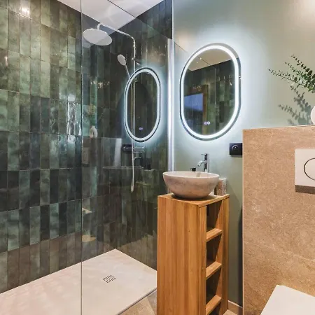 7 Summits - 230m2 Salon Cathedrale Vues Cheminee شاليه ليز أوش